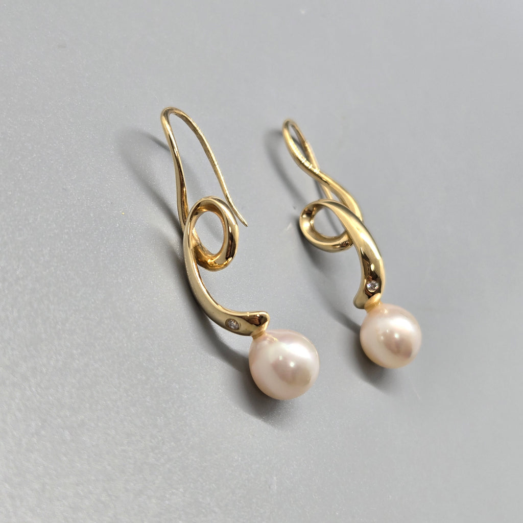 Consigning Jewelry